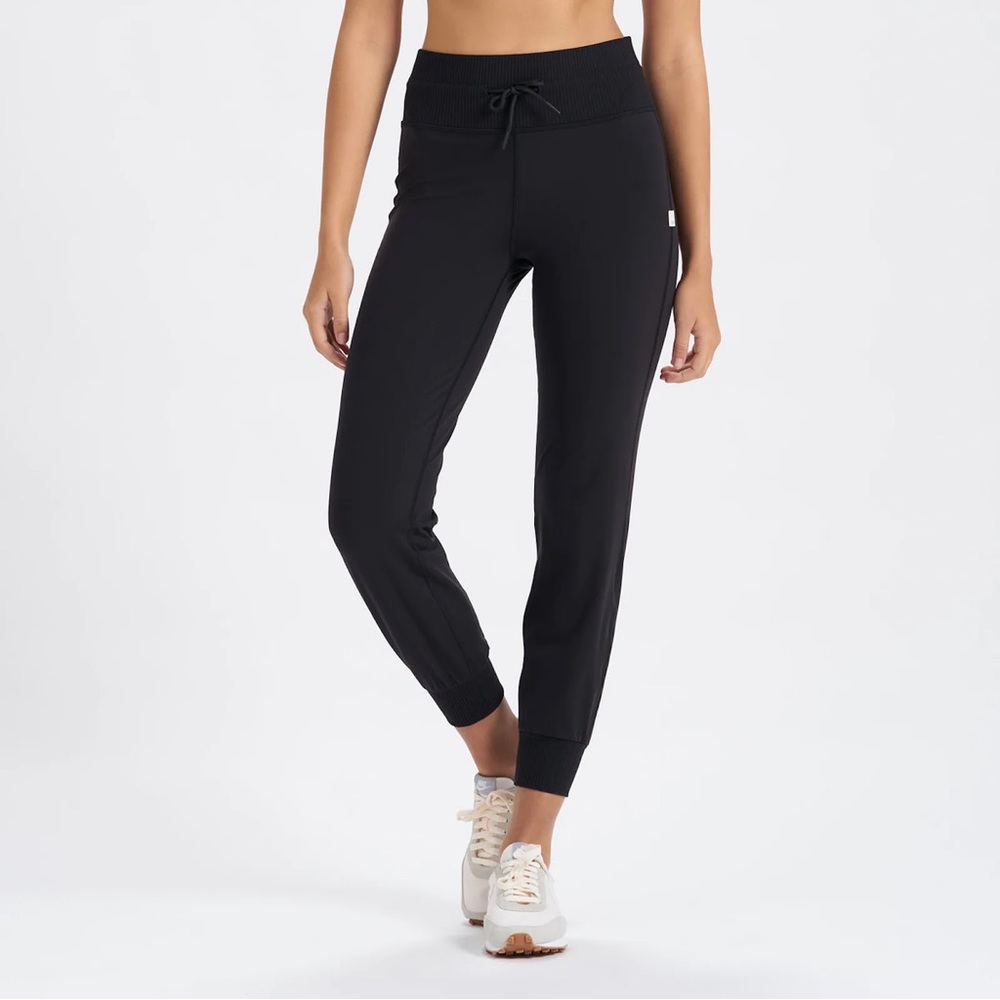 Vuori Daily jogger